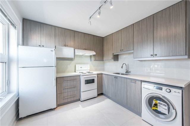 341 Manning Avenue - Photo 3 of 6