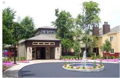 Sunrise Commons Apartments - Photo 2 of 31