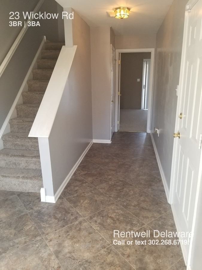 23 Wicklow Rd - Photo 2 of 30