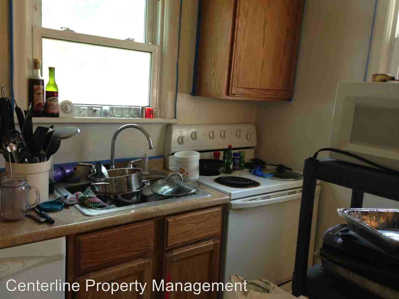 823 N 8th Street - Photo 3 of 10