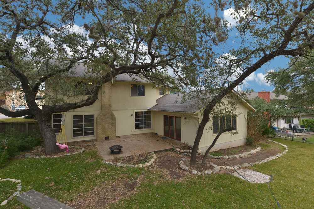 2906 Sky Cliff - Photo 2 of 39