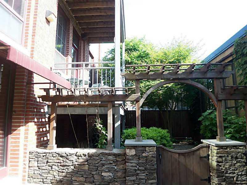 3 Ship St #103 - Photo 2 of 17