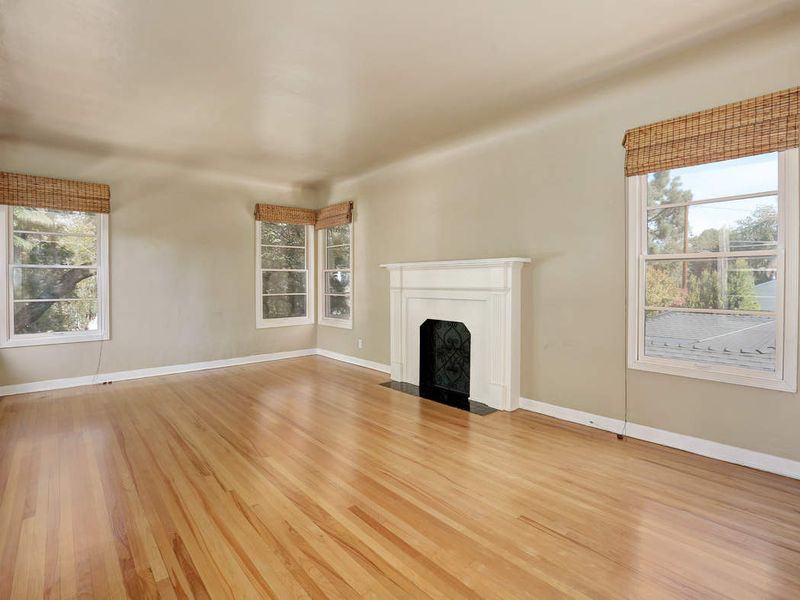 11338 Cashmere St - Photo 2 of 19
