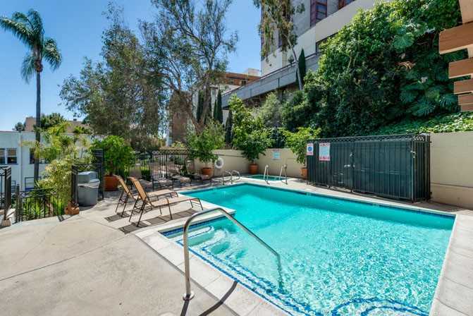 Ariel Court Apts - Photo 3 of 10