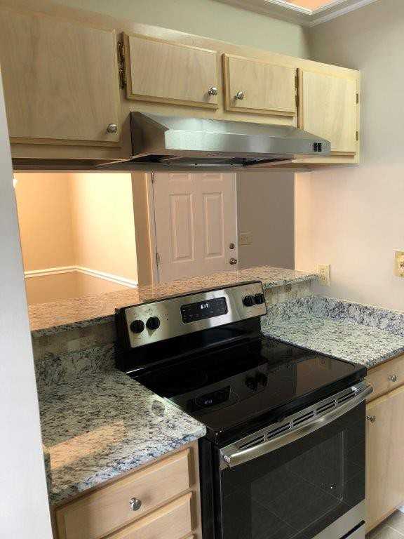 4205 Laurenwood Dr - Photo 2 of 14
