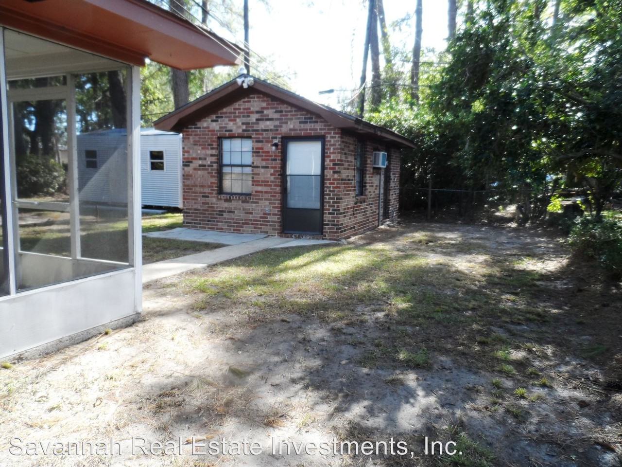 9 Austin Dr - Photo 3 of 50