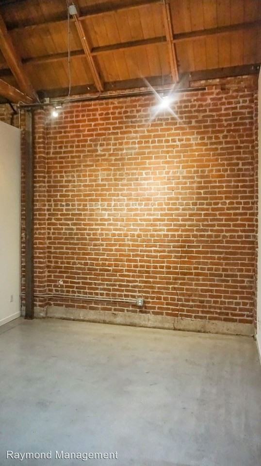 1810 - 1812 Liestal Alley - Photo 3 of 37