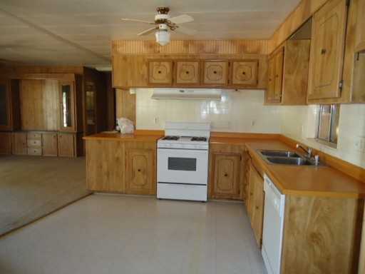 28346 11th St - Photo 2 of 12