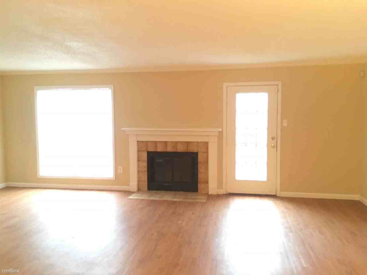 7009 Crestridge Rd - Photo 3 of 17