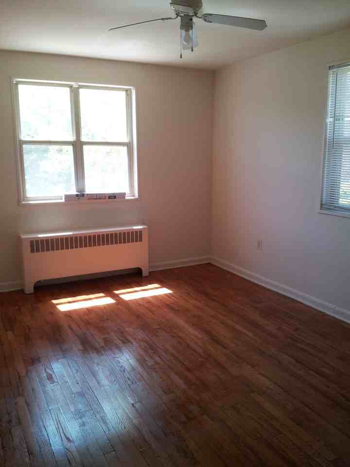 1301-1305 U St., S.E. - Photo 3 of 10