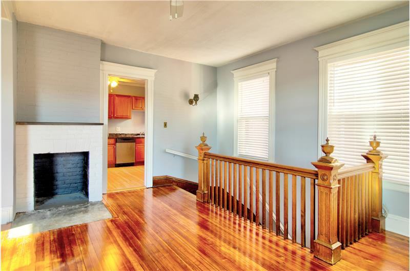 2870 Fairfield Ave - Photo 2 of 12