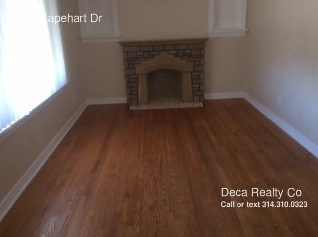 3005 Capehart Dr - Photo 2 of 8