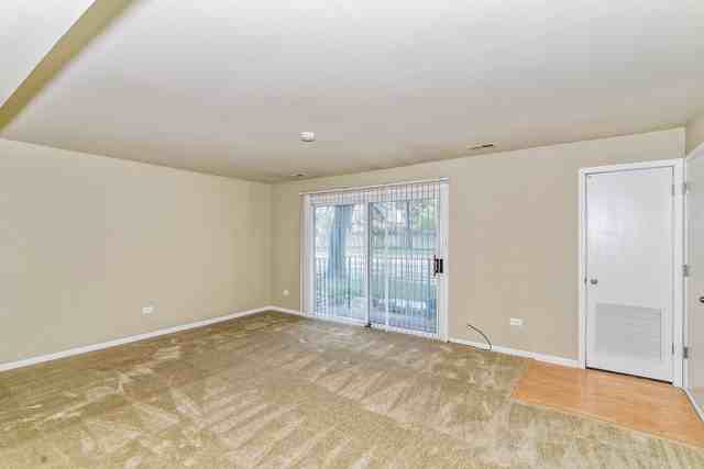 11760 Ridgeland Ave #2D - Photo 3 of 10