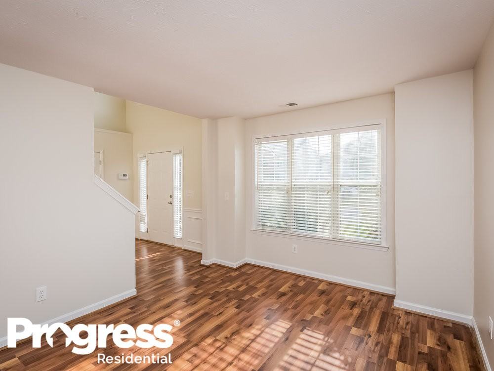 3622 Bancroft Main NW - Photo 2 of 14