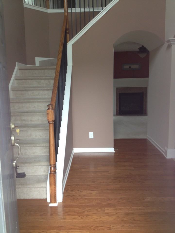 2170 Grant Ave - Photo 2 of 16