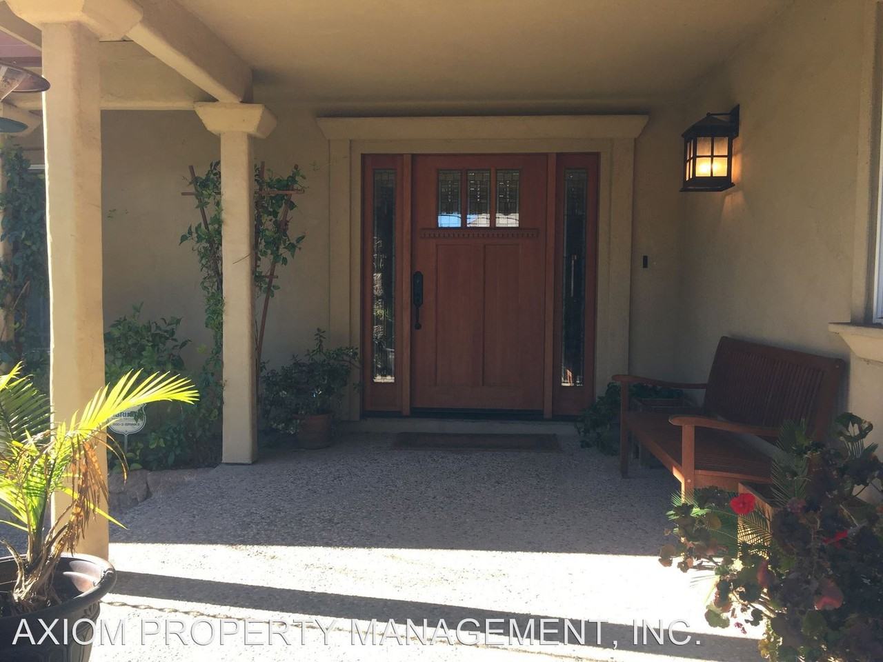 8540 Lakeland Dr - Photo 2 of 16