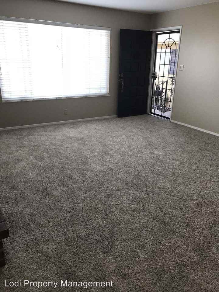 1112 Tamarack Dr - Photo 2 of 22