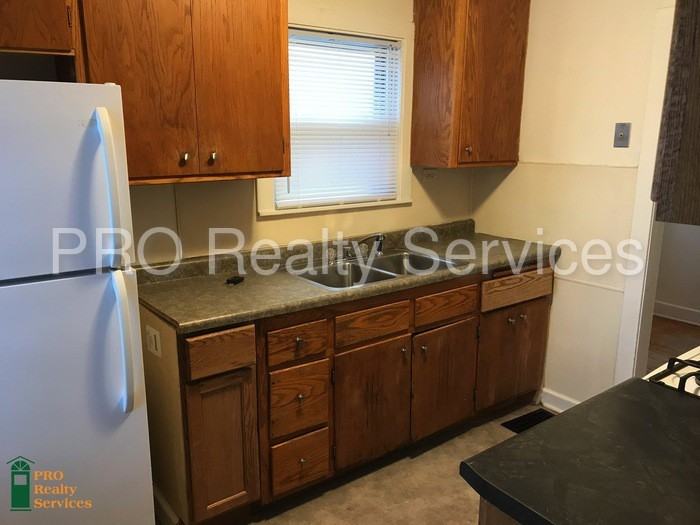 3958 Girard Ave N - Photo 2 of 11