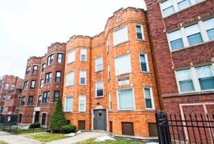 8014 S Maryland Ave - Photo 1 of 1