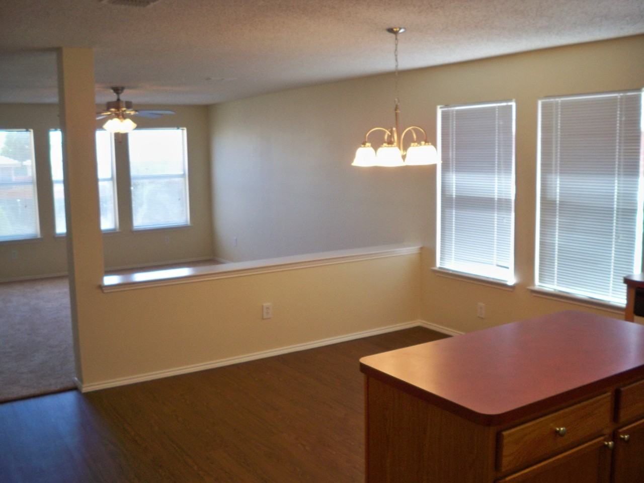 2434 Meadowgate Ln - Photo 3 of 13