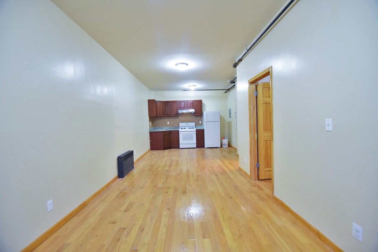 1612 Nostrand Avenue #WQ