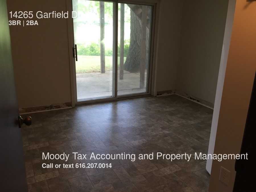 14265 Garfield Rd - Photo 2 of 13
