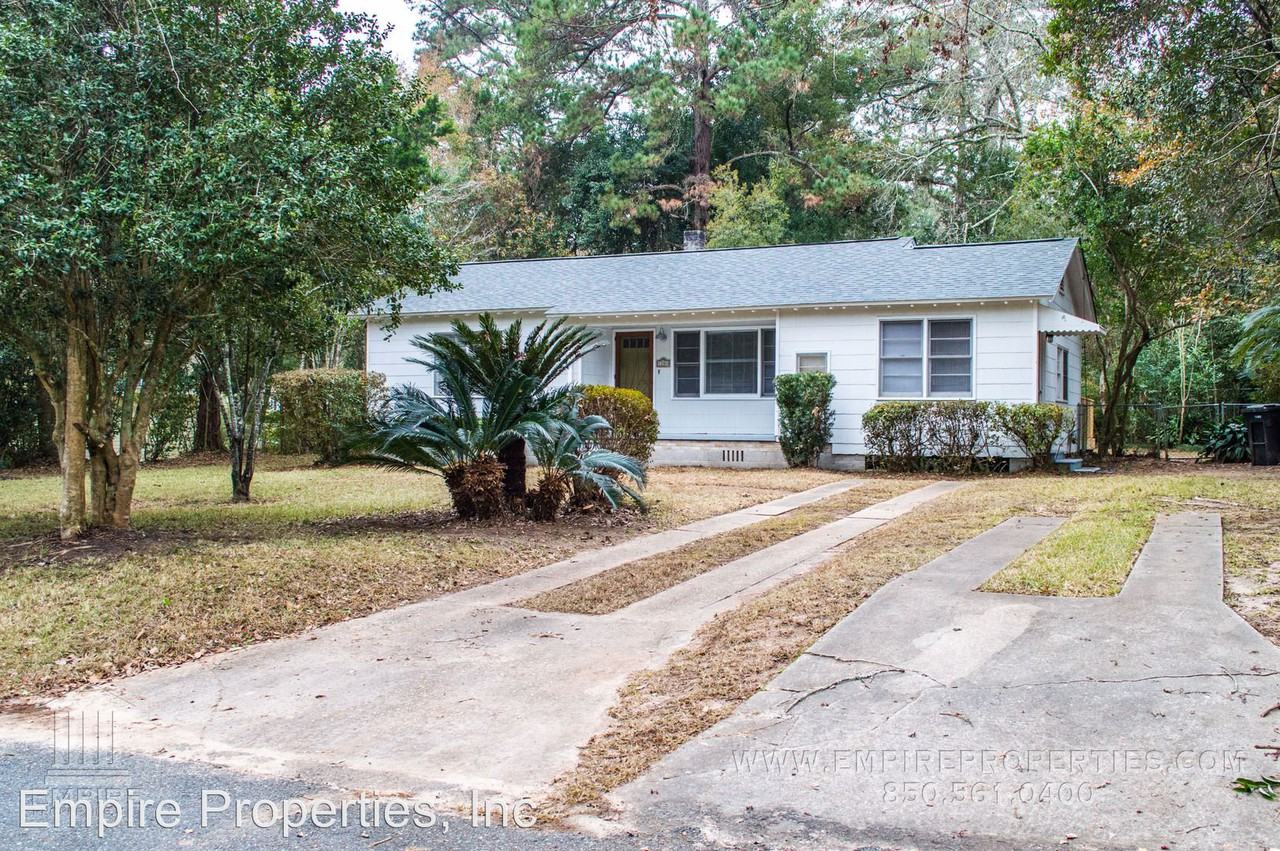 1204 Carraway St - Photo 2 of 32