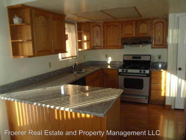 1621 N 1500 W - Photo 2 of 6