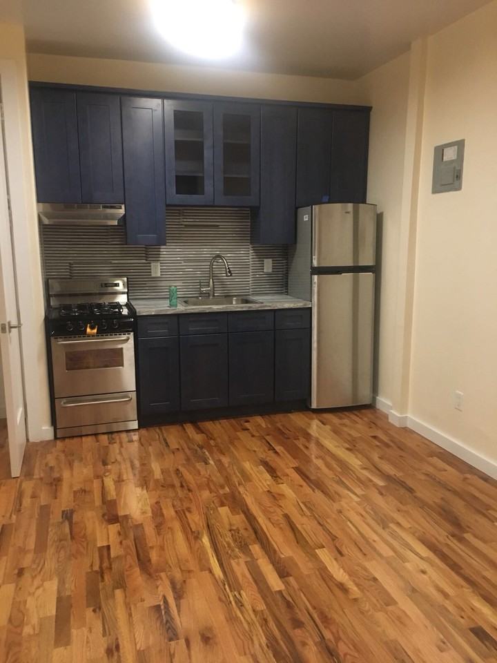 170 New York Avenue #4a