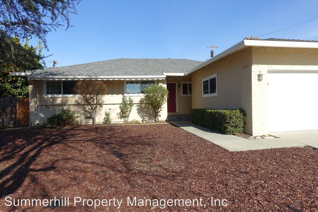 941 Inverness Way - Photo 3 of 8