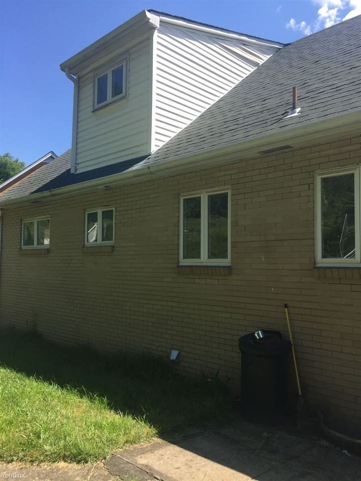 137 Circle Dr - Photo 2 of 7