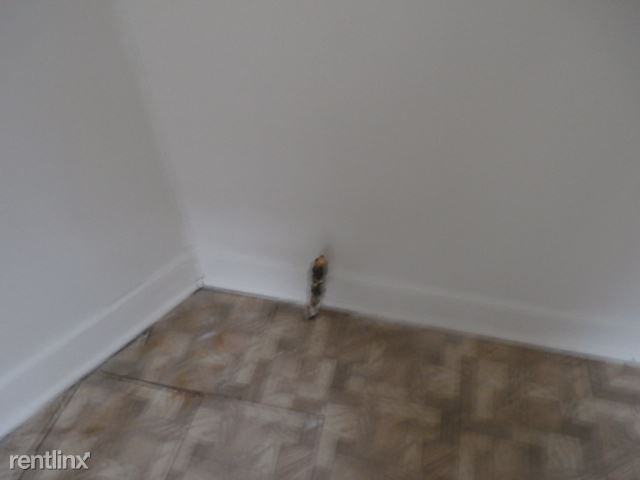 672 Jackson Ave - Photo 2 of 2