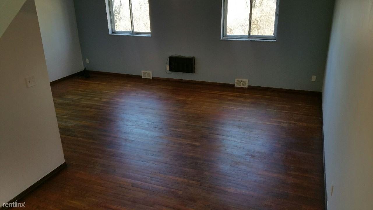 2407 Park Hill Dr - Photo 2 of 10