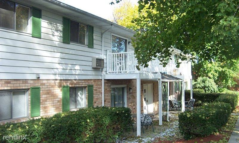 2135 Walnut Dr - Photo 2 of 8