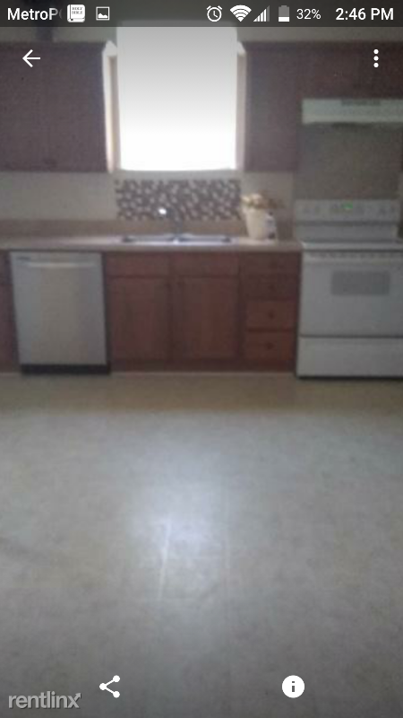 1349 Lead St - Photo 3 of 5