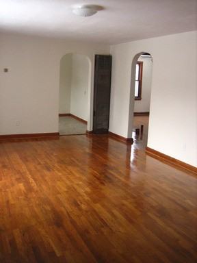 101 Lough St #4 - Photo 3 of 9