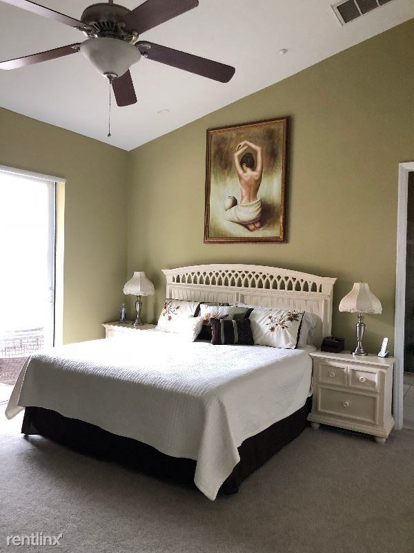 19132 Whispering Pines Dr - Photo 3 of 6