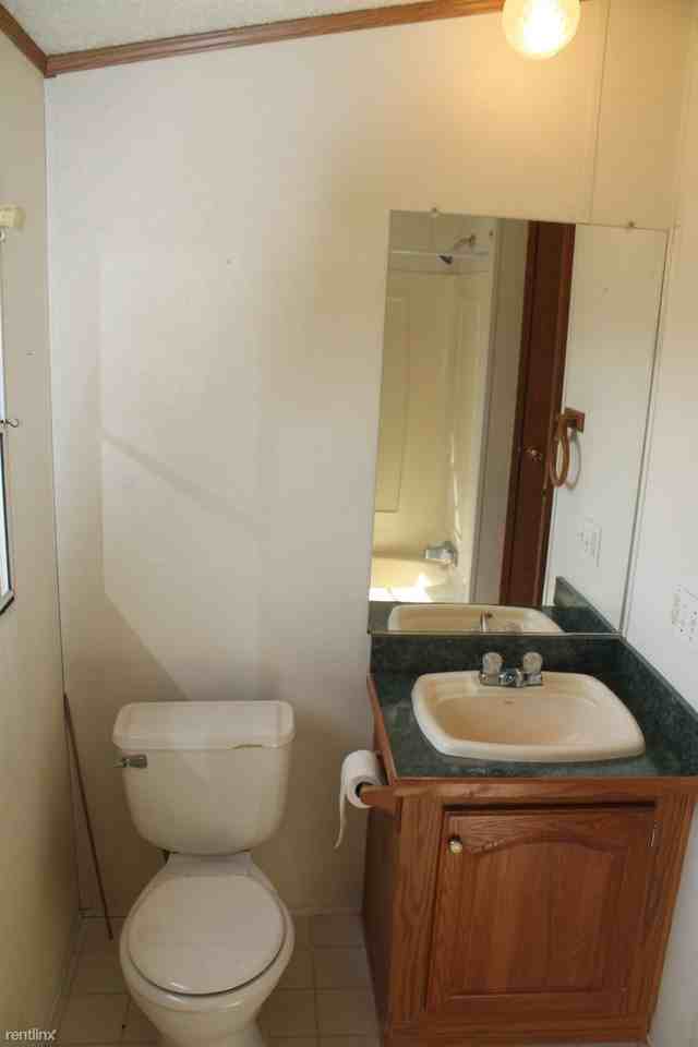 329 Smith Ln - Photo 3 of 9