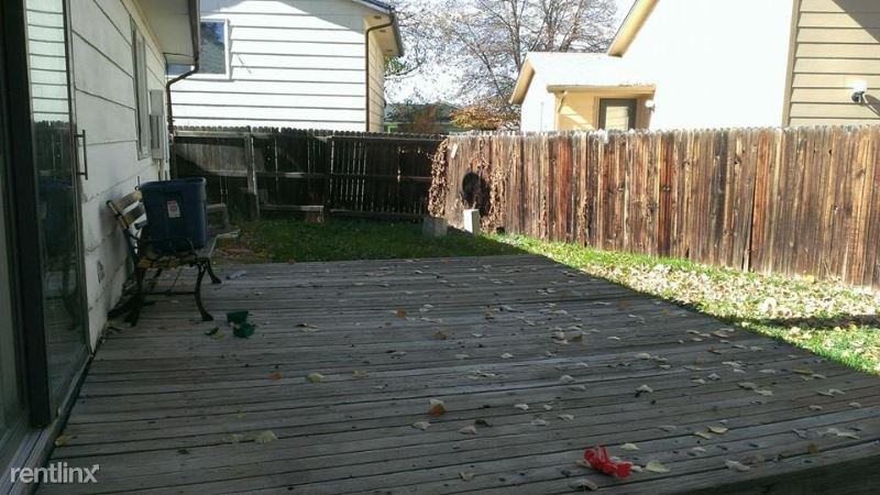 1613 Biscay Cir - Photo 3 of 11