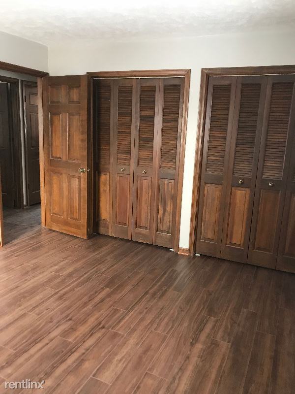 3184 Pinedale Dr SW - Photo 3 of 12