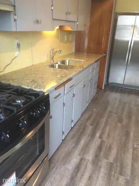 2083-2085 Acushnet Ave - Photo 3 of 11