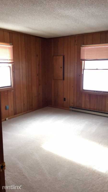 109 Fairview Dr - Photo 3 of 9