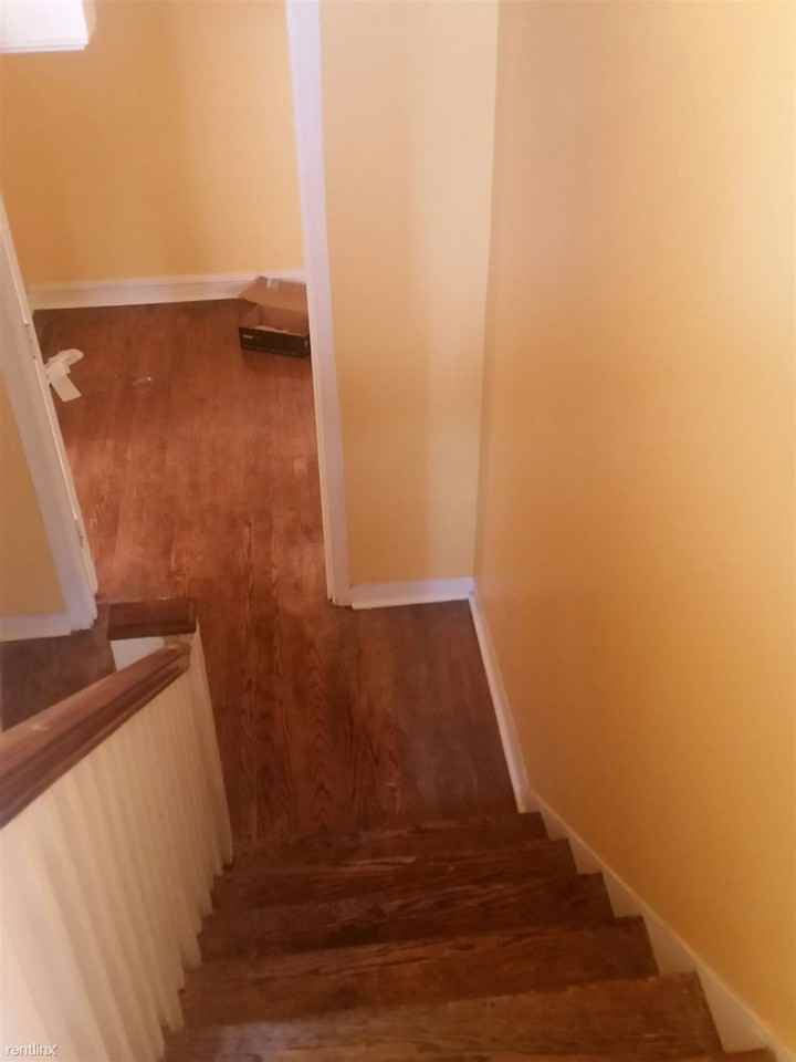 4946 Wynnefield Ave - Photo 2 of 4
