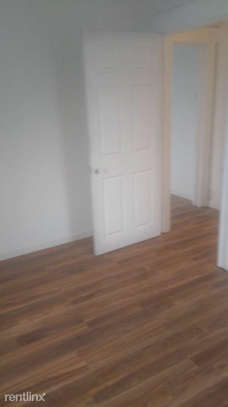 214 W Morgan Ave - Photo 3 of 12