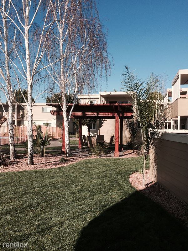 180 Locksunart Way - Photo 2 of 10