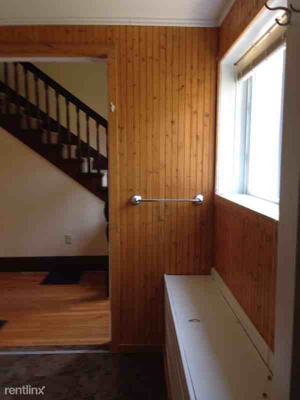 21 Plummer St - Photo 3 of 12