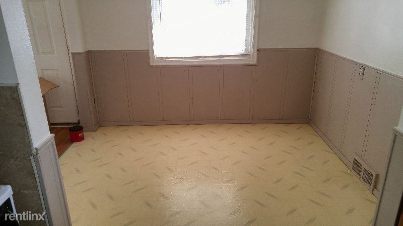 11572 Grant St - Photo 2 of 12