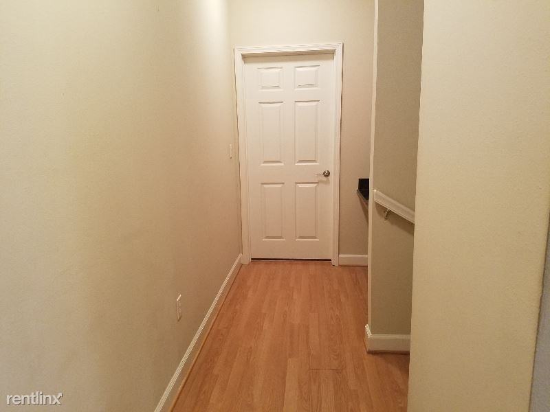 2756 Mcknight Crossing Ct - Photo 3 of 17