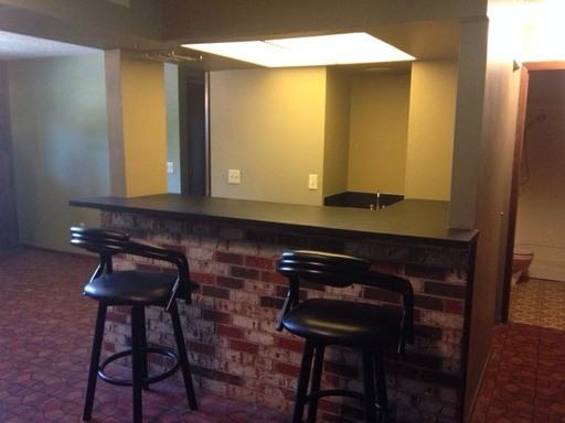 1922 SW Mawrcrest Ct - Photo 3 of 9