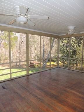 2223 Mimosa Dr - Photo 3 of 21